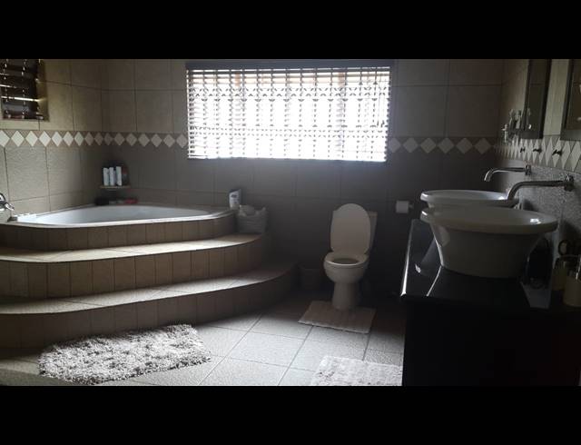 21.40HA FARM FOR SALE IN WAAGFONTEIN